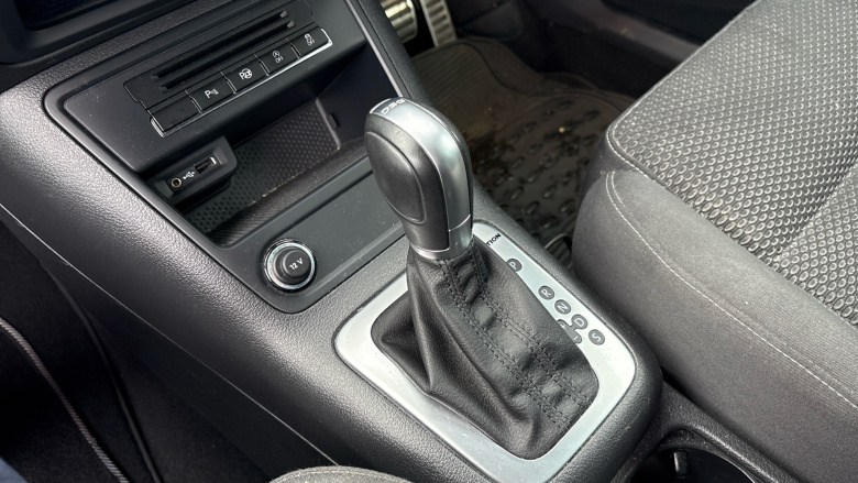 Volkswagen Tiguan 2.0 TDi BlueMotion Tech R-Line 5dr 150 DSG [NAV] Diesel Estate